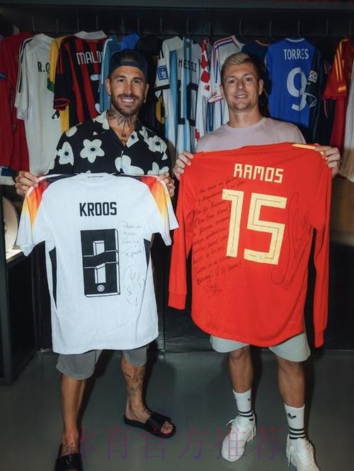 克罗斯：拉莫斯是最好的队长 每个人都听他的